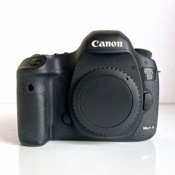 Canon EOS 5D mk III Edition "10th Anniversary EOS 5D" (38928 déclenchements)
