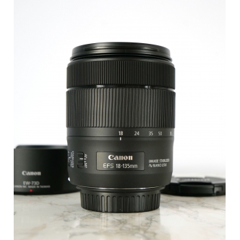 Canon EF-S 18-135 mm f/3.5-5.6 IS NANO USM