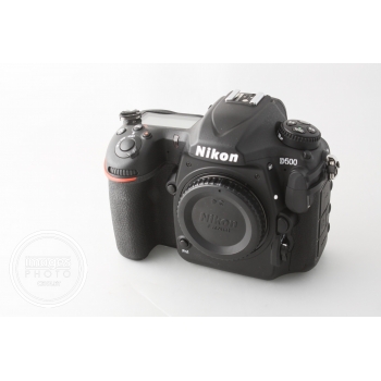 NIKON D500 NU (27027 CLICS)