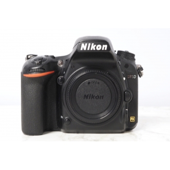 Nikon D750 (134980 déclenchementsi