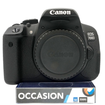 CANON EOS 700D