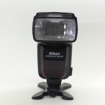 NIKON FLASH SB900