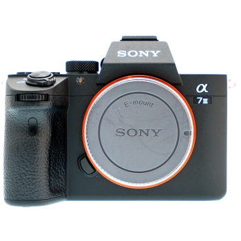 SONY BOITIER 7 III