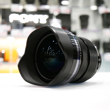 Olympus 7-14 mm f/2.8 PRO