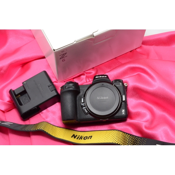 NIKON Z6 NU  16489 CLICS