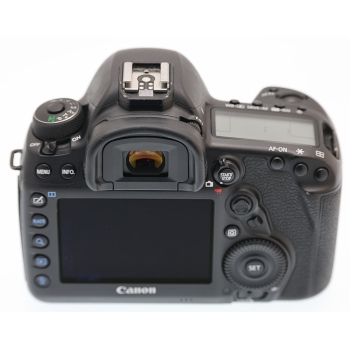 CANON EOS 5D MARK IV