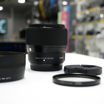 Sigma 56 mm f/1.4 DC DN Contemporary (monture Fuji X)